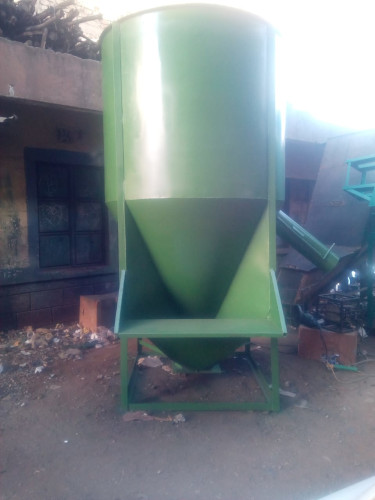 vertical feed mixers