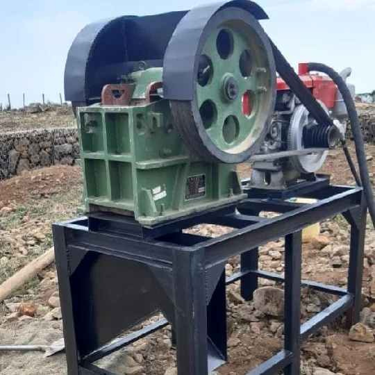 2Tonns stone crusher machine